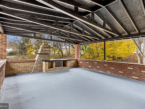 15th image of this home