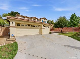 29268 Point Shore Dr, Lake Elsinore, CA 92530