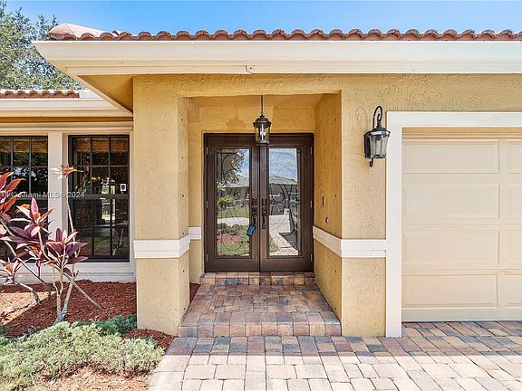 5th image of 5183 NW 59th Way