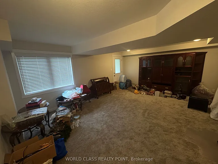 160 Stanley St #3 — Photo 25