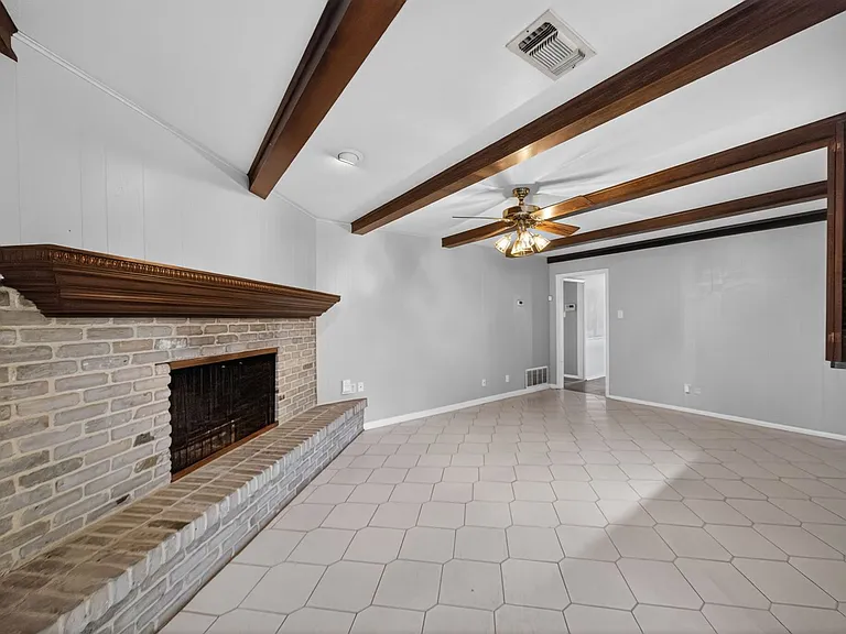3743 Newrock Dr — Photo 10