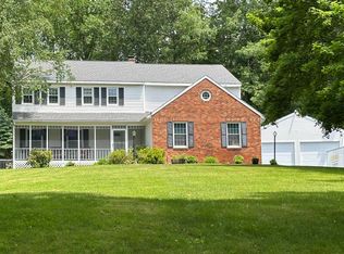 338 Lucas Rd, Manchester, NH 03109