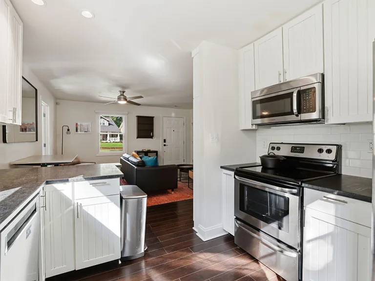 2508 Rozzelles Ferry Rd — Photo 29