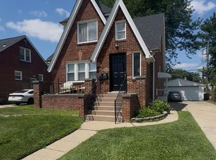 122 W Houstonia Ave #A, Royal Oak, MI 48073