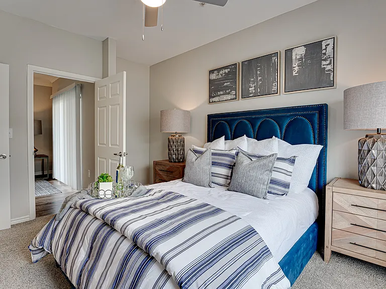 Highland Luxury Living — Photo 14