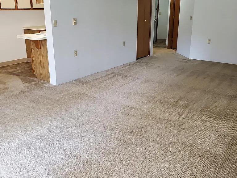 Indian Canyon Apartments — Photo 11