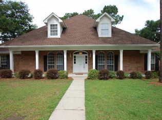 1124 N Sutherlin Ct, Mobile, AL 36609
