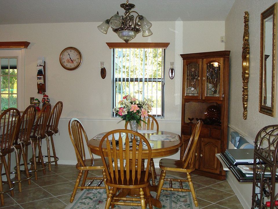 2nd image of 5000 Conley Pl