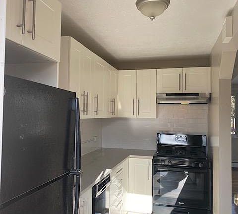 2nd image of 4818 E 8th Ave