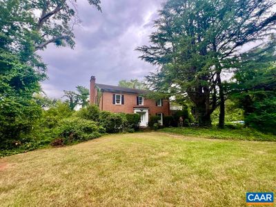 4 Canterbury Rd, Charlottesville, VA, 22903
