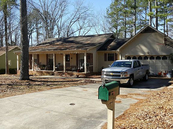 3rd image of 783 Seina Vista Dr