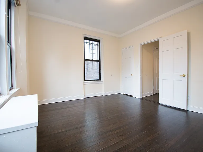 245 W 72nd St #7A — Photo 7
