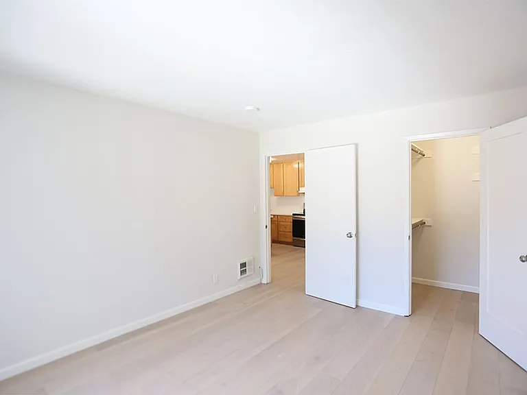 401 Vernon St — Photo 7