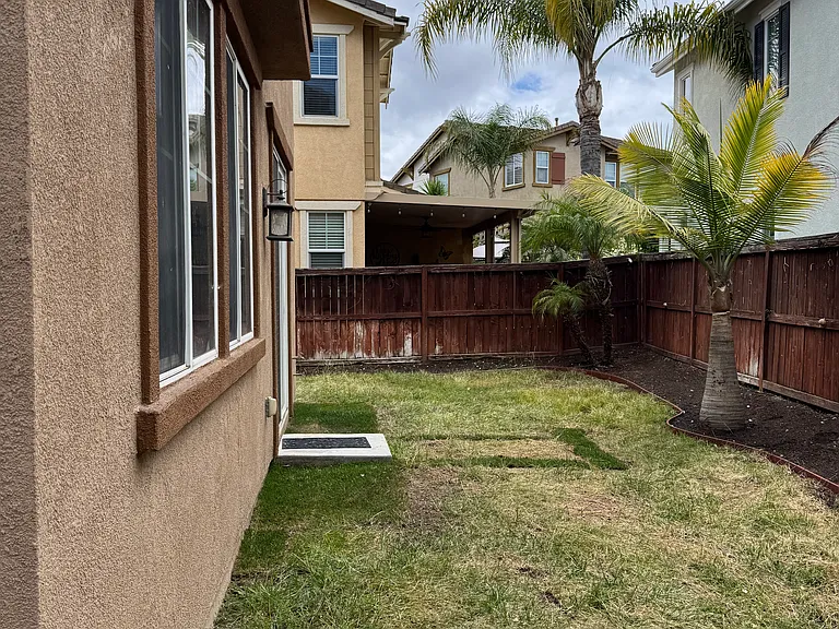 28512 Plymouth Way — Photo 7