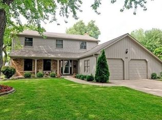 636 E Carpenter Dr, Palatine, IL 60074