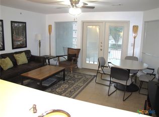730 E Mather St UNIT J203, New Braunfels, TX 78130
