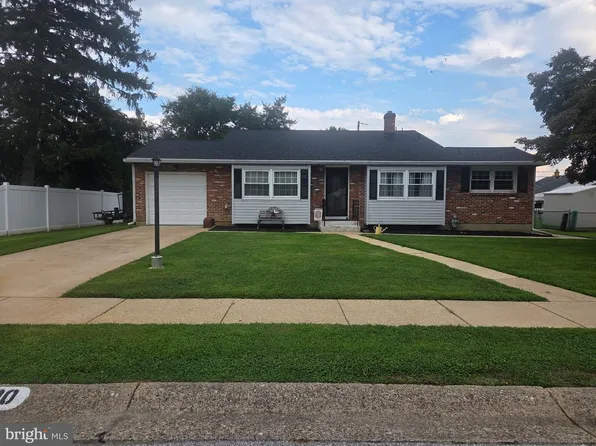 4600 Griffin Dr, Wilmington, DE 19808