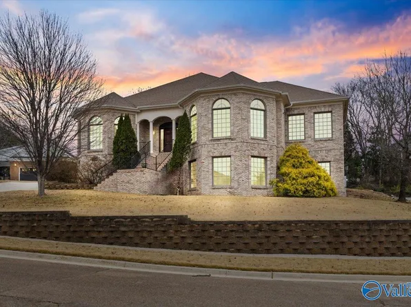 4509 Old Farm Cir SE, Huntsville, AL 35802