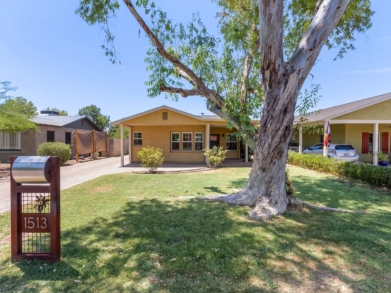 4 bed, 1922 sqft, $3,225 — Photo 4