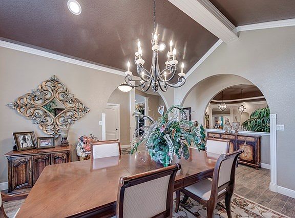4th image of 6007 Ponderosa Dr
