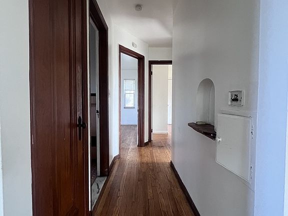 4th image of 13364 Corbett St #2