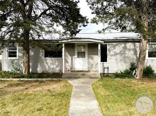 208 S Park St, Joliet, MT 59041