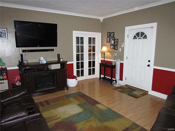 4th image of 1015 McKaig Ave