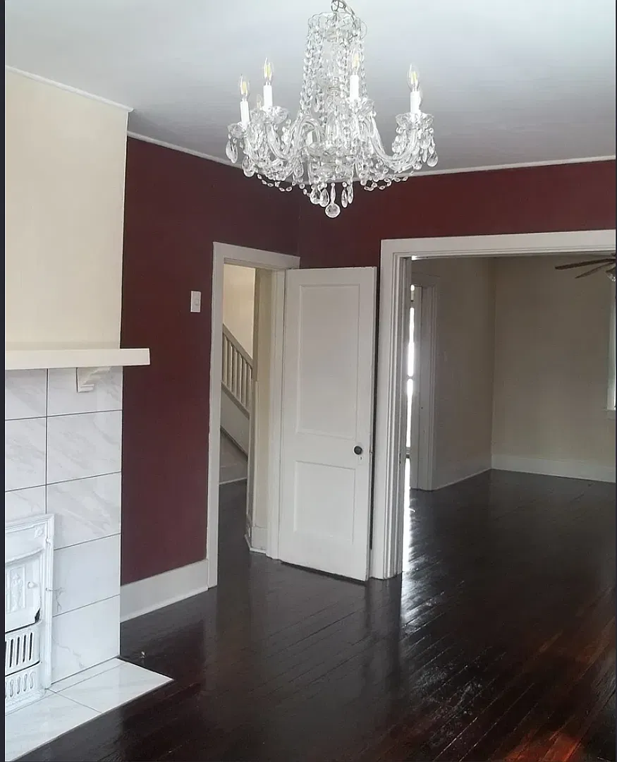 Spacious 5-Bedroom Home in Pittsburgh's Homewood Neighborhood Available Now! — Photo 4
