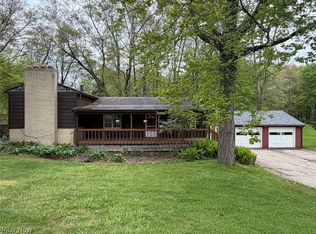 6425 Wall St, Ravenna, OH 44266