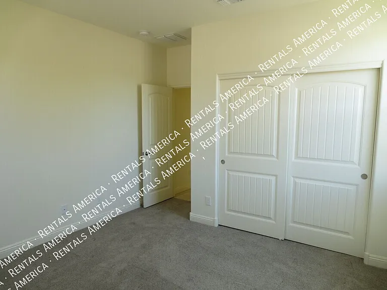 20756 W Legend Trl — Photo 29