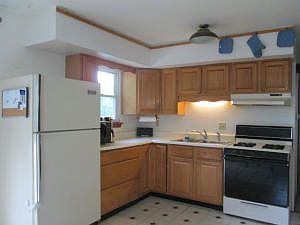 3rd image of 4409 Stevendave Dr