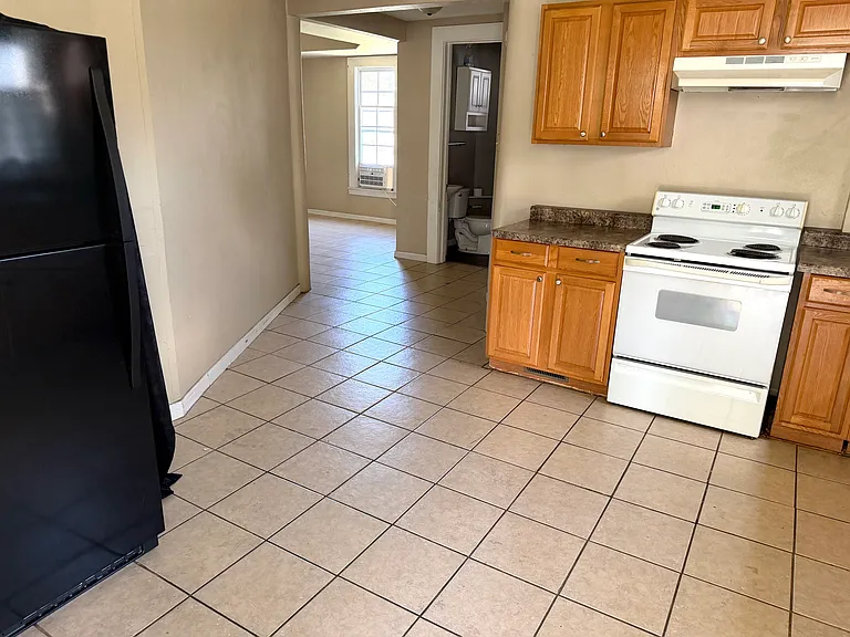 415 N Section St #1 — Photo 3