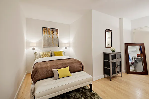 Sold by City Connections Realty | media 5