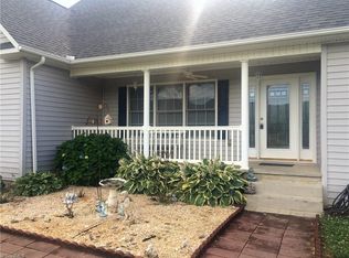 1227 Old Mill Rd, Pinnacle, NC 27043