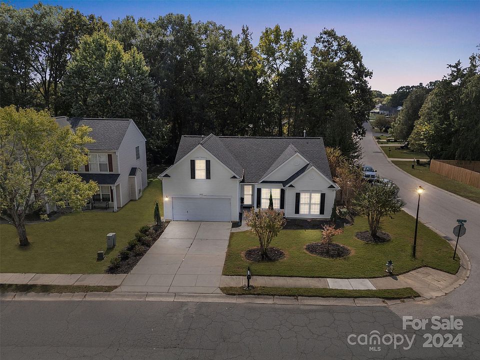 1st image of 1697 Baylor Dr