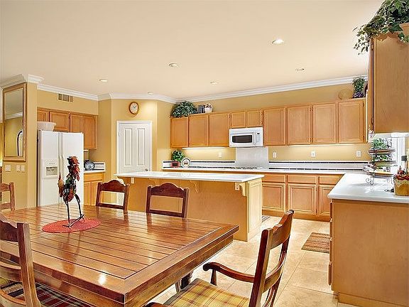 Kitchen Dining 