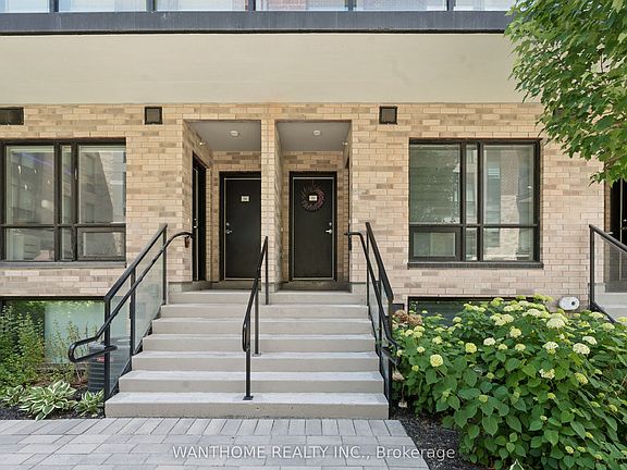 4th image of 861 Sheppard Ave W #15