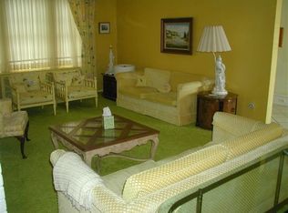 24 N Rosborough Ave, Ventnor, NJ 08406