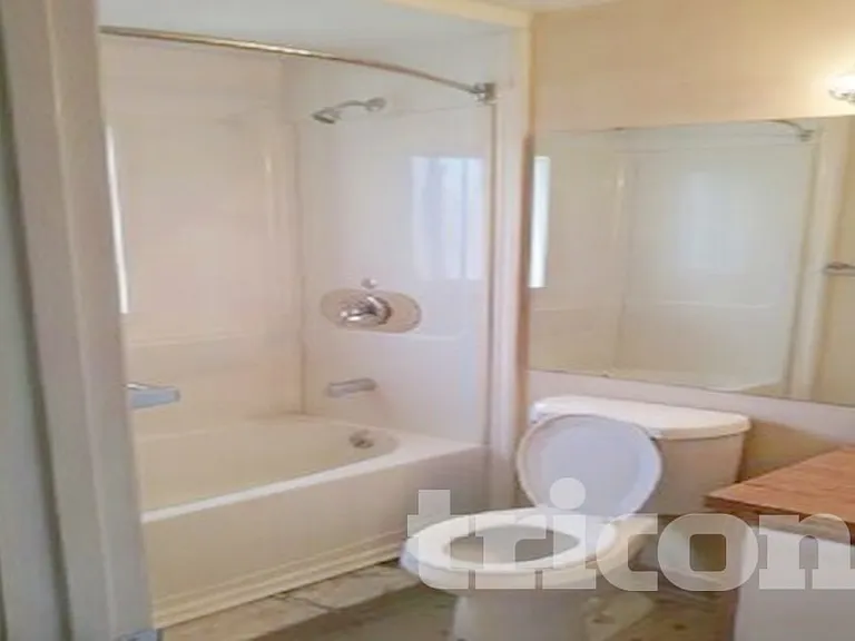 11415 Cardiff Dr — Photo 5