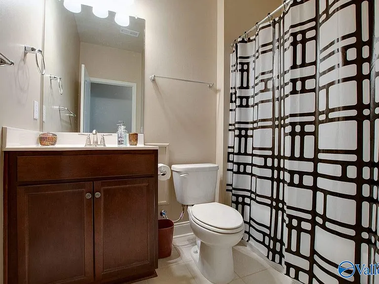 7206 Lathan Dr SE — Photo 32