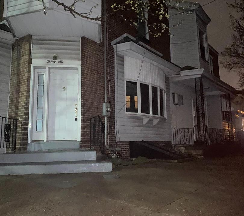 1st image of 36 S Sussex St