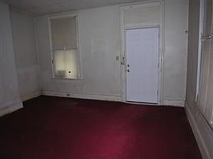 5th image of 4225 Mad Anthony St