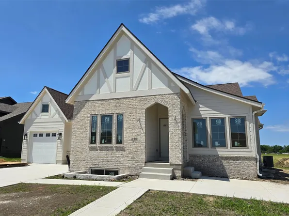 345 N 38th St, Cumming, IA 50061