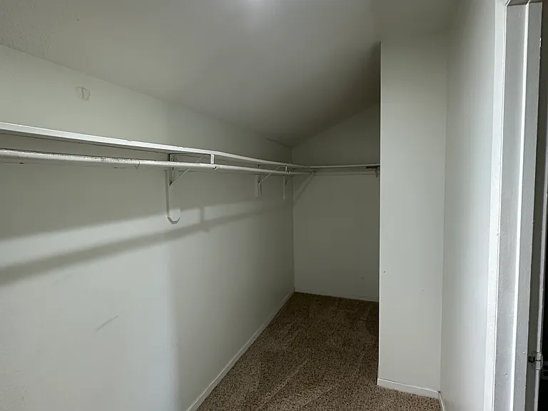 2125 Quail Creek Dr — Photo 13