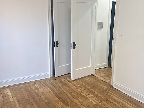 5th image of 83-26 Lefferts Blvd #2V