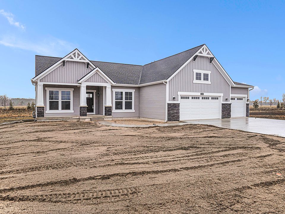 4709 Harkemas Creek Dr, Holland, MI 49424 | Zillow