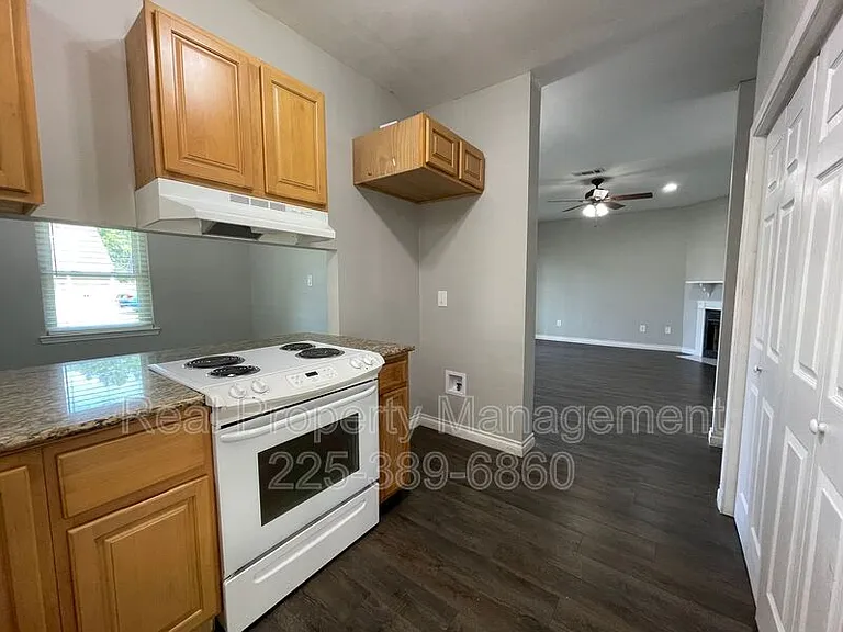 1531 Lila Ave — Photo 5
