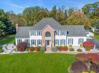 1 Shy Creek Rd, Pittstown, NJ 08867