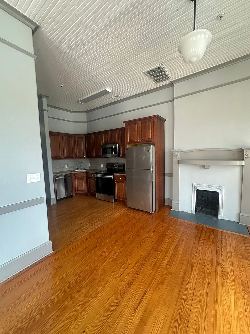 101 Main Street LLC — Photo 3