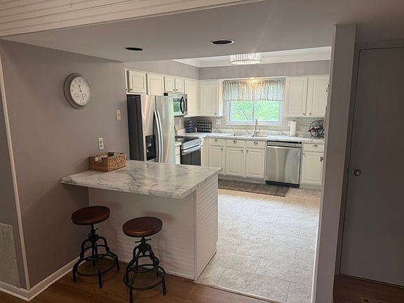 5th image of 78 Eagle View Ln